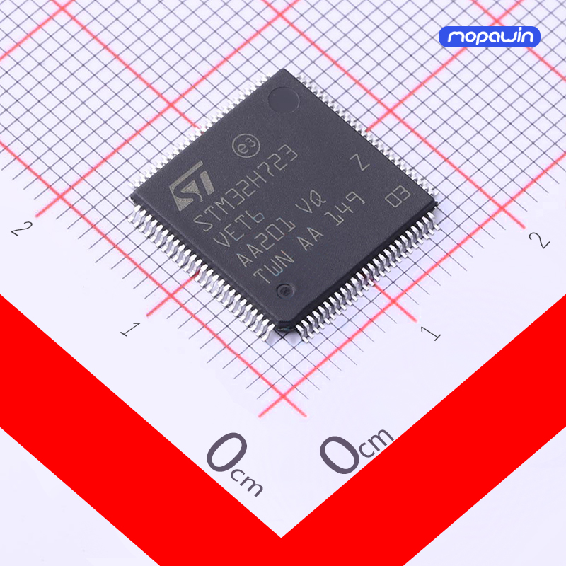 ARM Cortex-M7 550MHz 闪存：512K@x8bit RAM：176KB